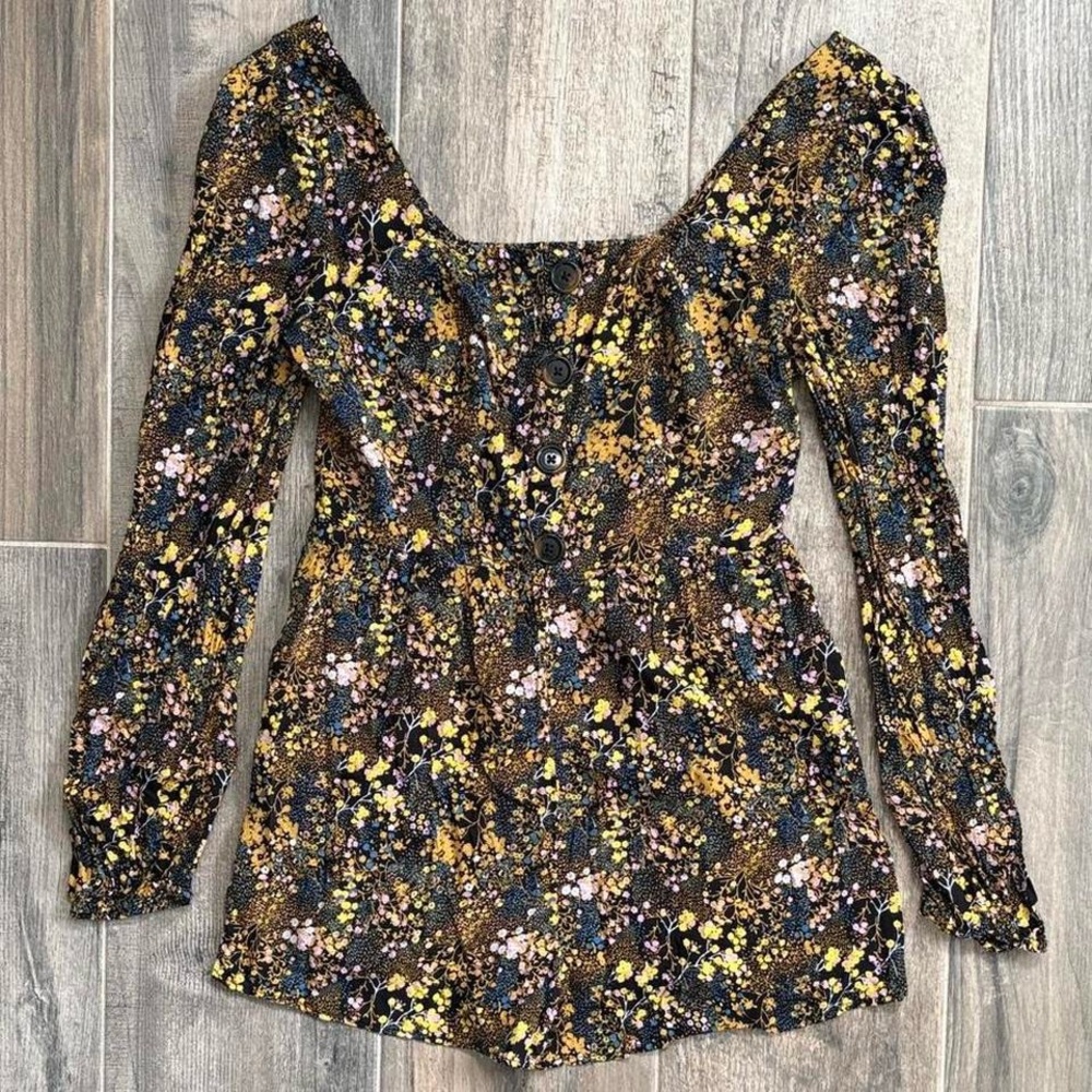 Urban Outfitters NWOT Paulina Floral Romper